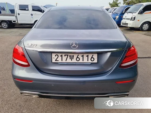 Mercedes-Benz E-Class W213 id 3187846 из Кореи 15