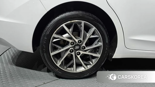 Hyundai The New Avante AD id 4520011 из Кореи 25