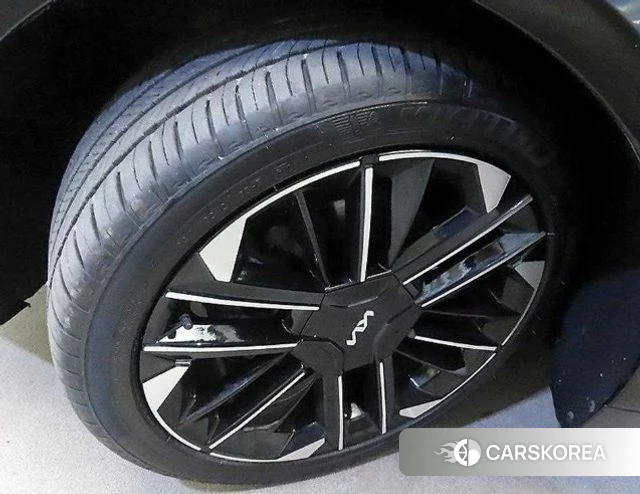 Kia The New K8 Hybrid id 4669832 из Кореи 14