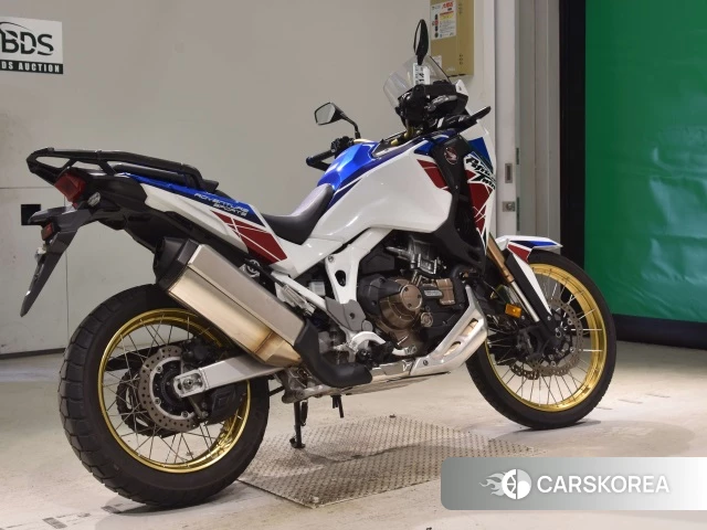 Проданный Honda CRF1100L AFRICA TWIN DCT 2023 из Японии, фото 4