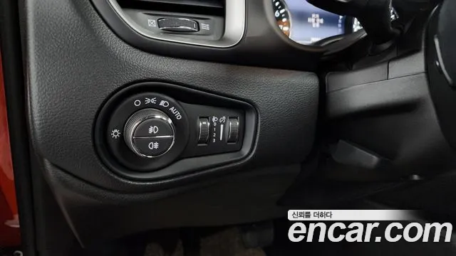 Jeep Renegade id 2660966 из Кореи 15