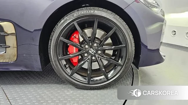 Kia Stinger Meister id 3175564 из Кореи 15