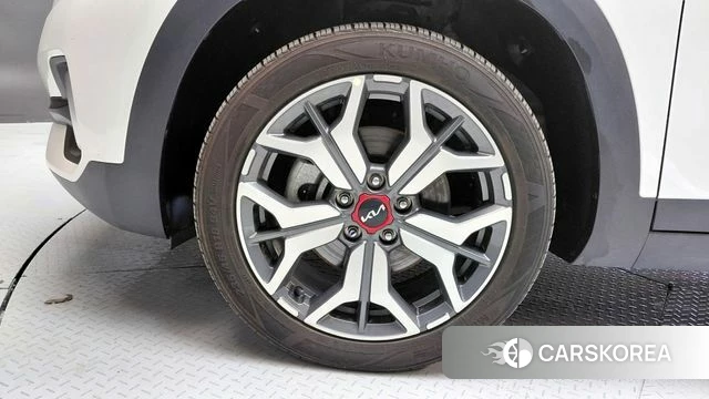 Kia Seltos id 4293164 из Кореи 26