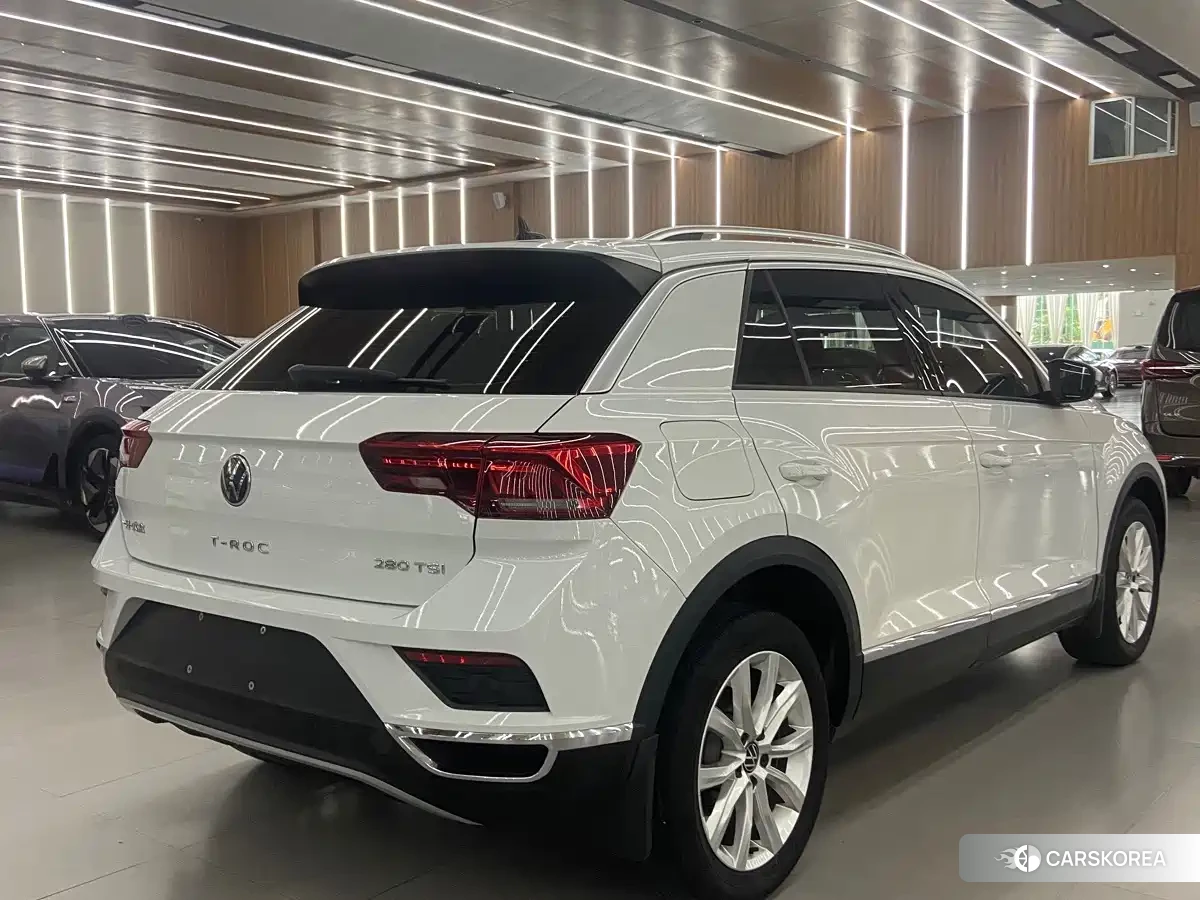 Volkswagen T-Roc 2022 Белый из Китая, фото 5
