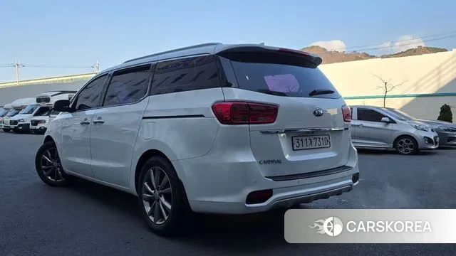 Kia The New Carnival id 3742893 из Кореи 15