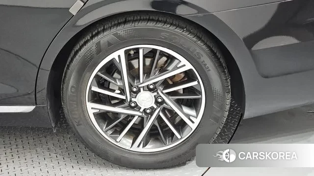 Hyundai The New Grandeur IG id 3349933 из Кореи 15