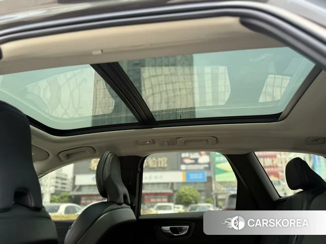 Volvo XC60 id 4240870 из Китая 11