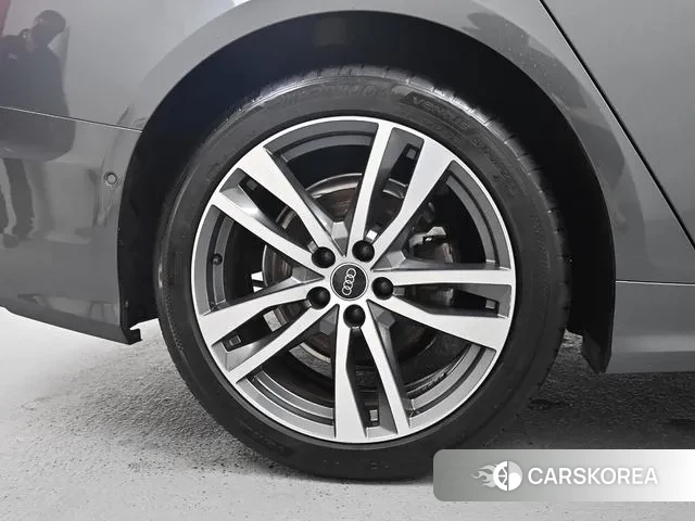 Audi A6 (C8) id 3036494 из Кореи 15