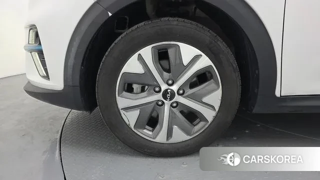 Kia Niro EV id 3493426 из Кореи 15