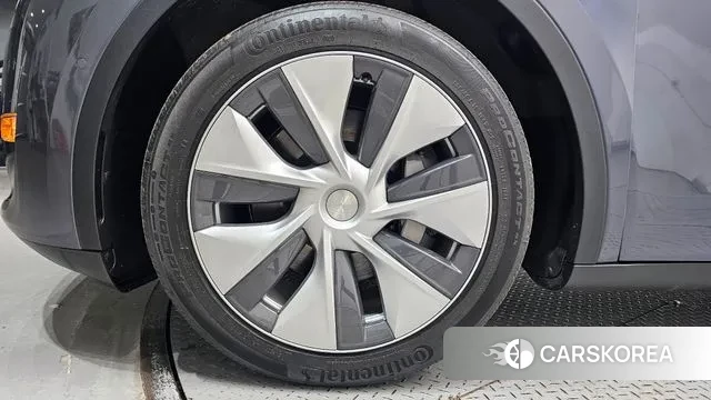 Tesla Model Y id 3354611 из Кореи 15