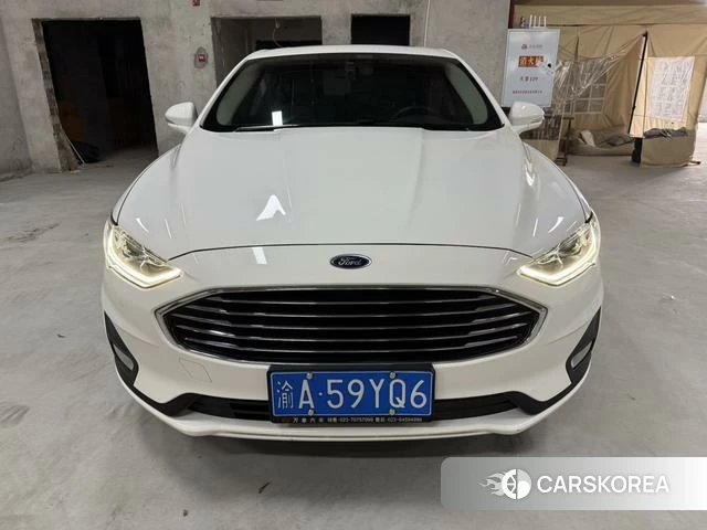 Ford Mondeo 2021 Белый из Китая, фото 5