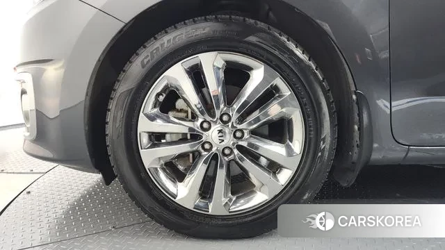 Kia All New Carnival id 3330761 из Кореи 15