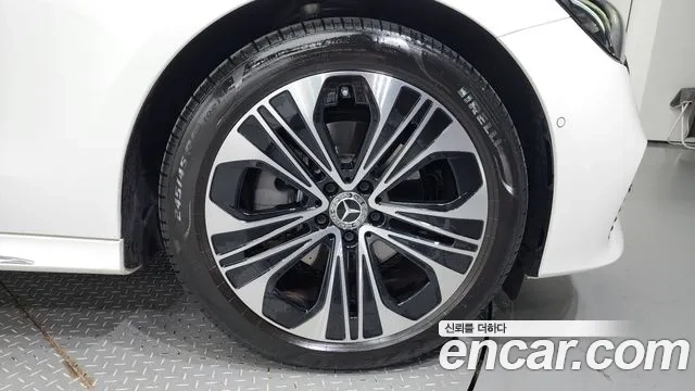 Mercedes-Benz E-Class W214 id 2878501 из Кореи 15