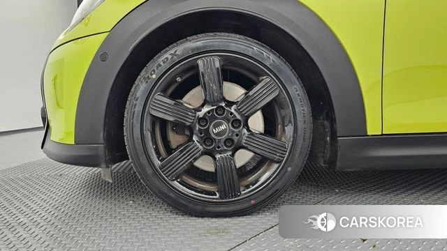 Mini Cooper S Convertible id 3941257 из Кореи 15