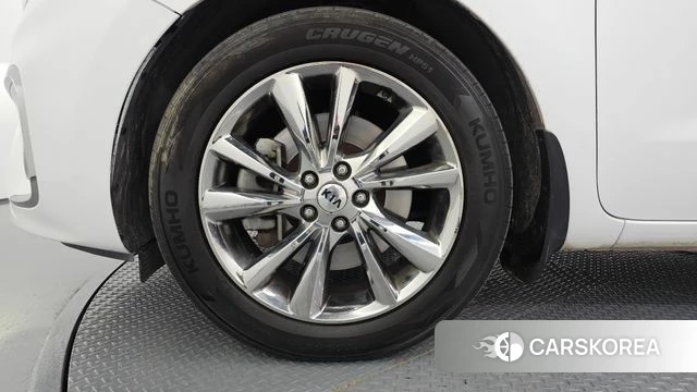 Kia The New Carnival id 4403606 из Кореи 15