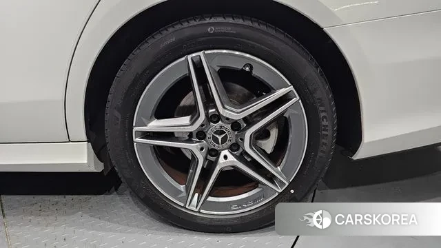 Mercedes-Benz E-Class W213 id 3257023 из Кореи 15