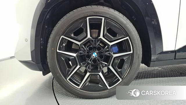 BMW XM (G09) id 4744448 из Кореи 30