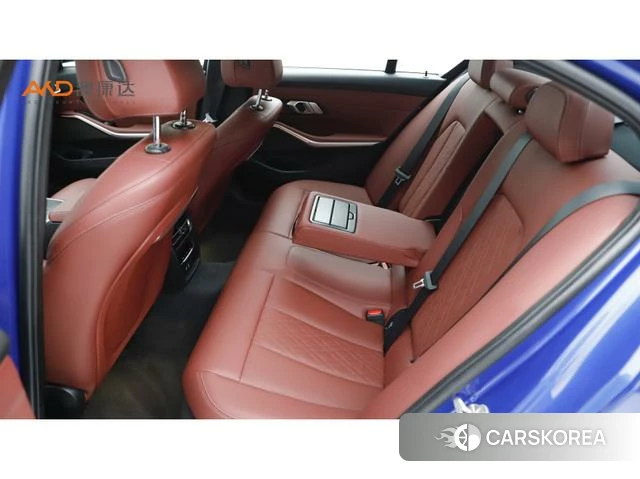 BMW 3 series 2023 Синий из Китая, фото 5
