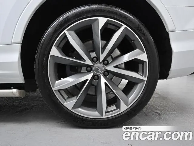 Audi Q7 (4M) id 2289642 из Кореи 15