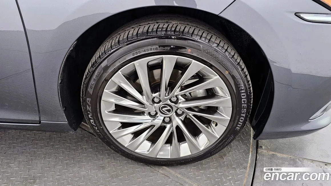 Lexus ES300h 7th generation id 1894894 из Кореи 15