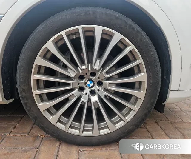 BMW X7 (G07) 2021 Белый из Кореи, фото 6