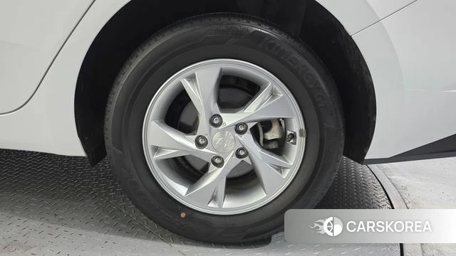 Hyundai Avante (CN7) id 3885510 из Кореи 15
