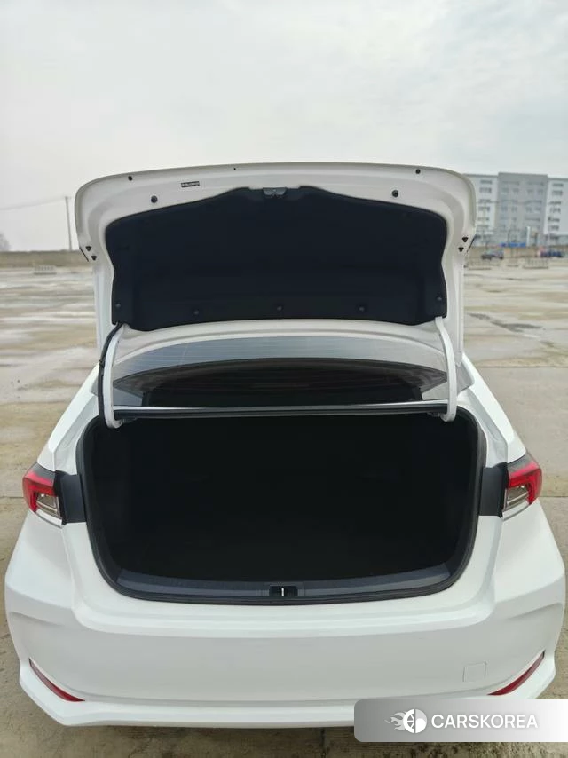 Toyota Corolla id 4265904 из Китая 19