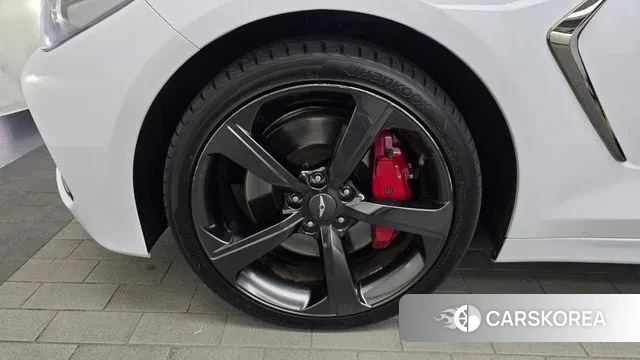 Genesis G70 id 3484945 из Кореи 15