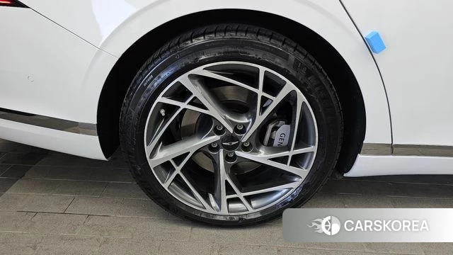 Genesis G90 (RS4) id 4267000 из Кореи 32