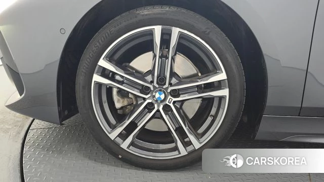 BMW 1 Series (F40) id 4303802 из Кореи 26