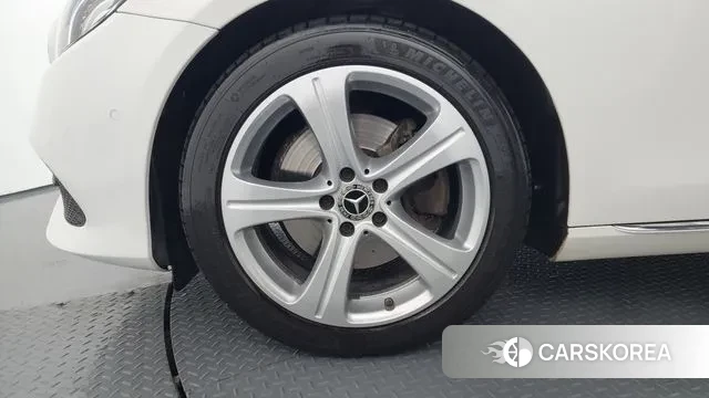 Mercedes-Benz E-Class W213 id 3677659 из Кореи 15
