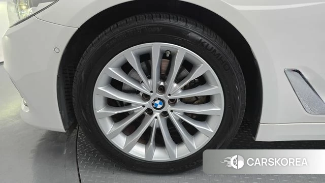 BMW 5 Series (G30) id 4900854 из Кореи 15