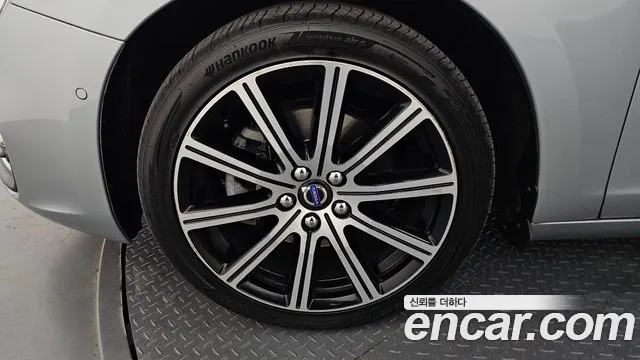 Volvo S60 id 2813792 из Кореи 15