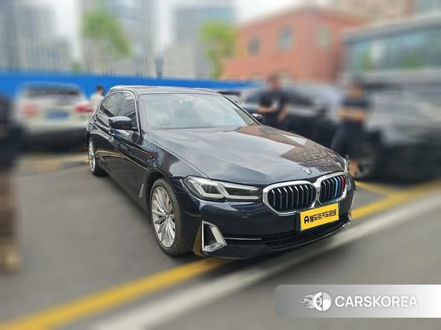 BMW 5 series 2022 Черный из Китая, фото 5