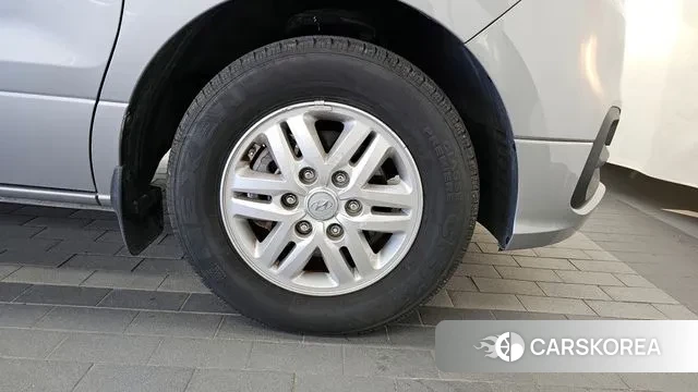 Hyundai The New Grand Starex id 3275254 из Кореи 15