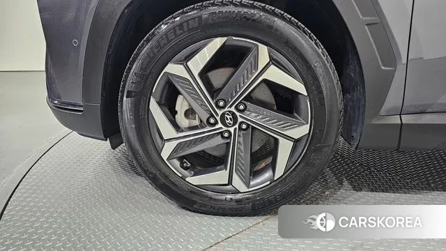 Hyundai Tucson (NX4) id 3032391 из Кореи 15