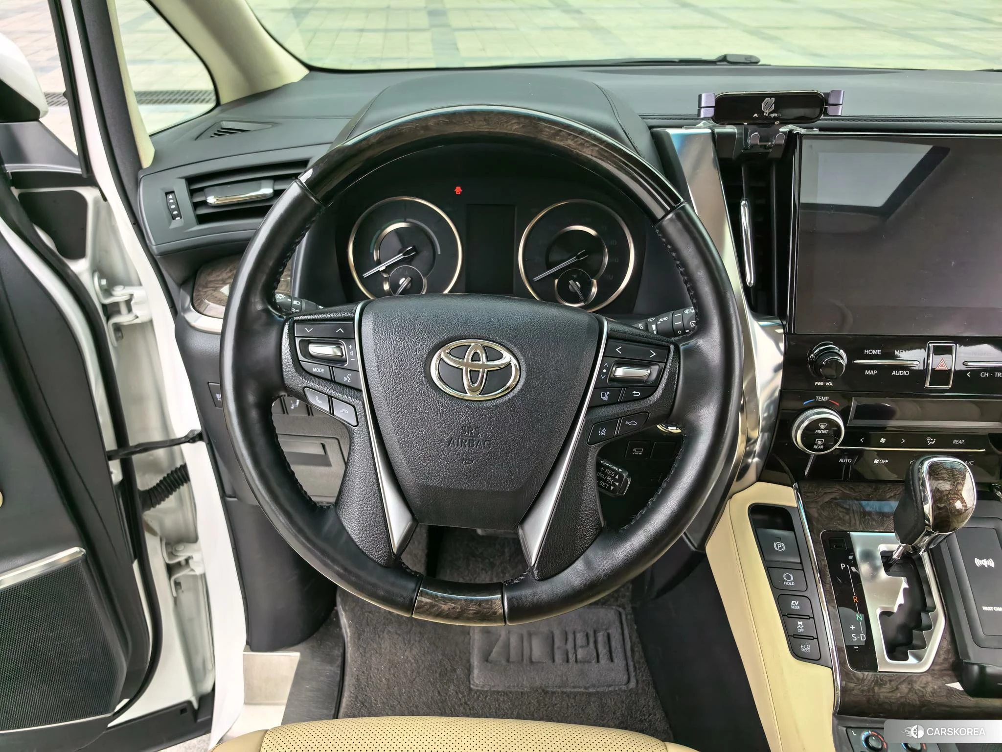 Toyota Alphard id 4453738 из Китая 13