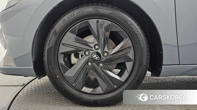 Hyundai Avante Hybrid (CN7) id 4470541 из Кореи 26