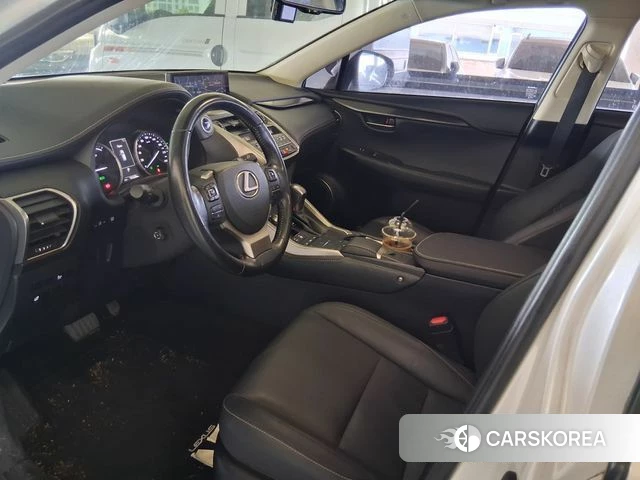 Lexus NX300h id 4286218 из Кореи 9