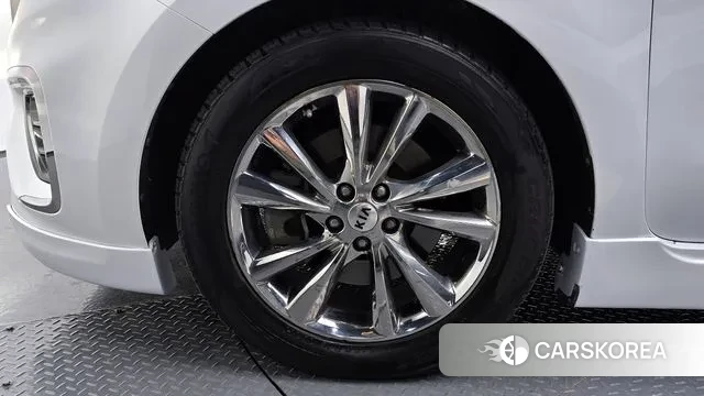 Kia The New Carnival id 2981562 из Кореи 15