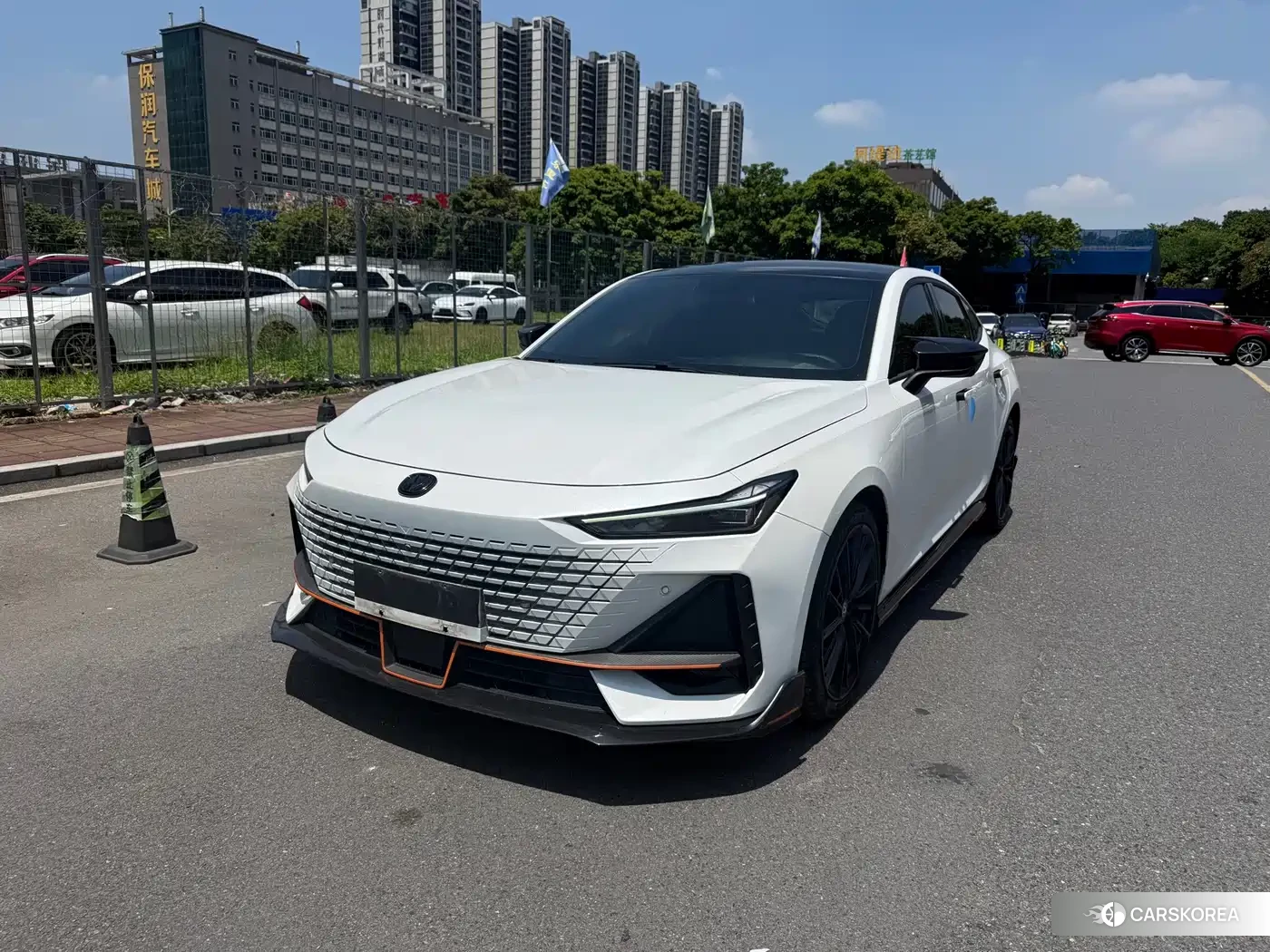 Chang'an UNI-V id 4622295 из Китая 14