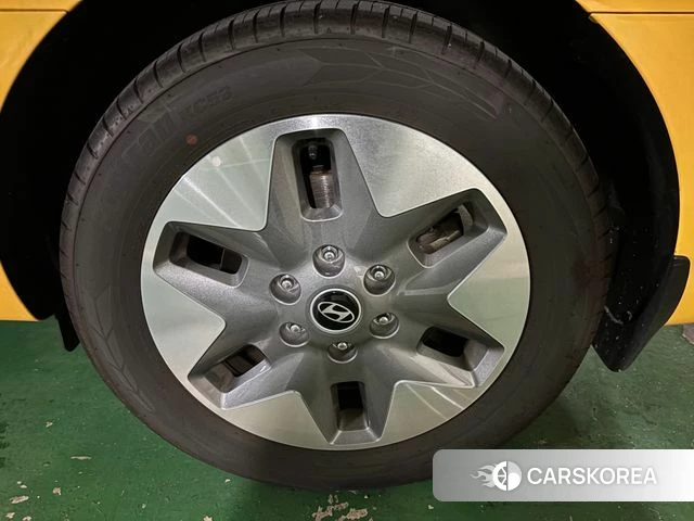 Hyundai Staria id 3890198 из Кореи 9