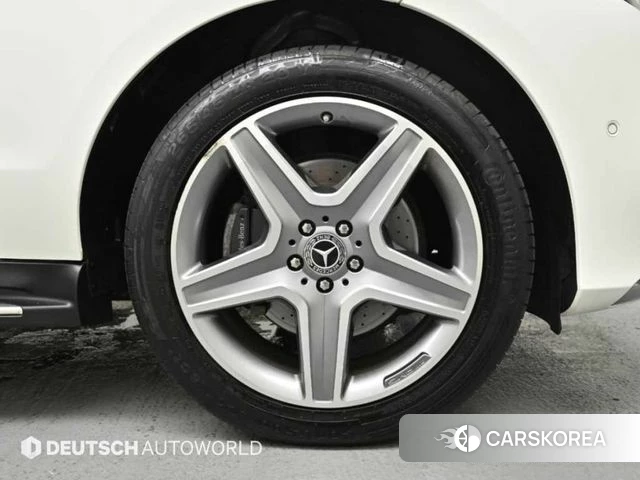 Mercedes-Benz GLE - Class W166 id 4887363 из Кореи 15
