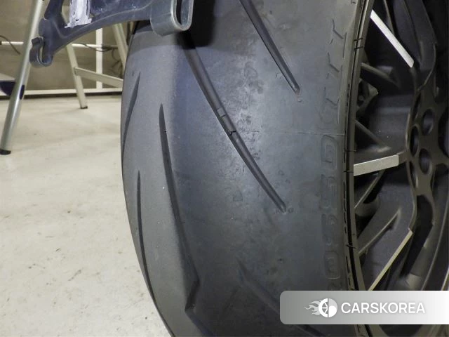 Honda CB1000R id 3949798 из Японии 29