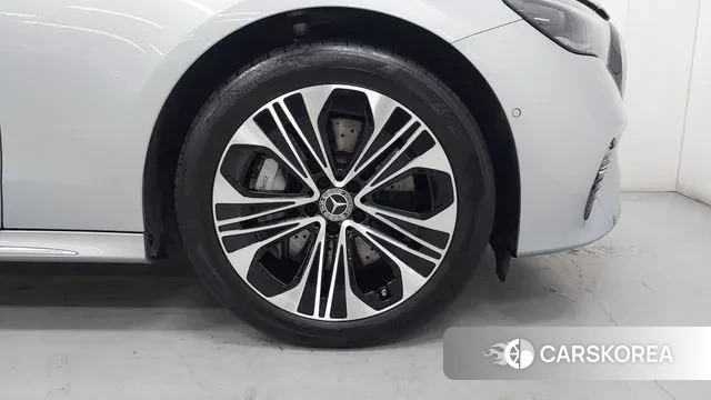 Mercedes-Benz E-Class W214 id 3512084 из Кореи 15