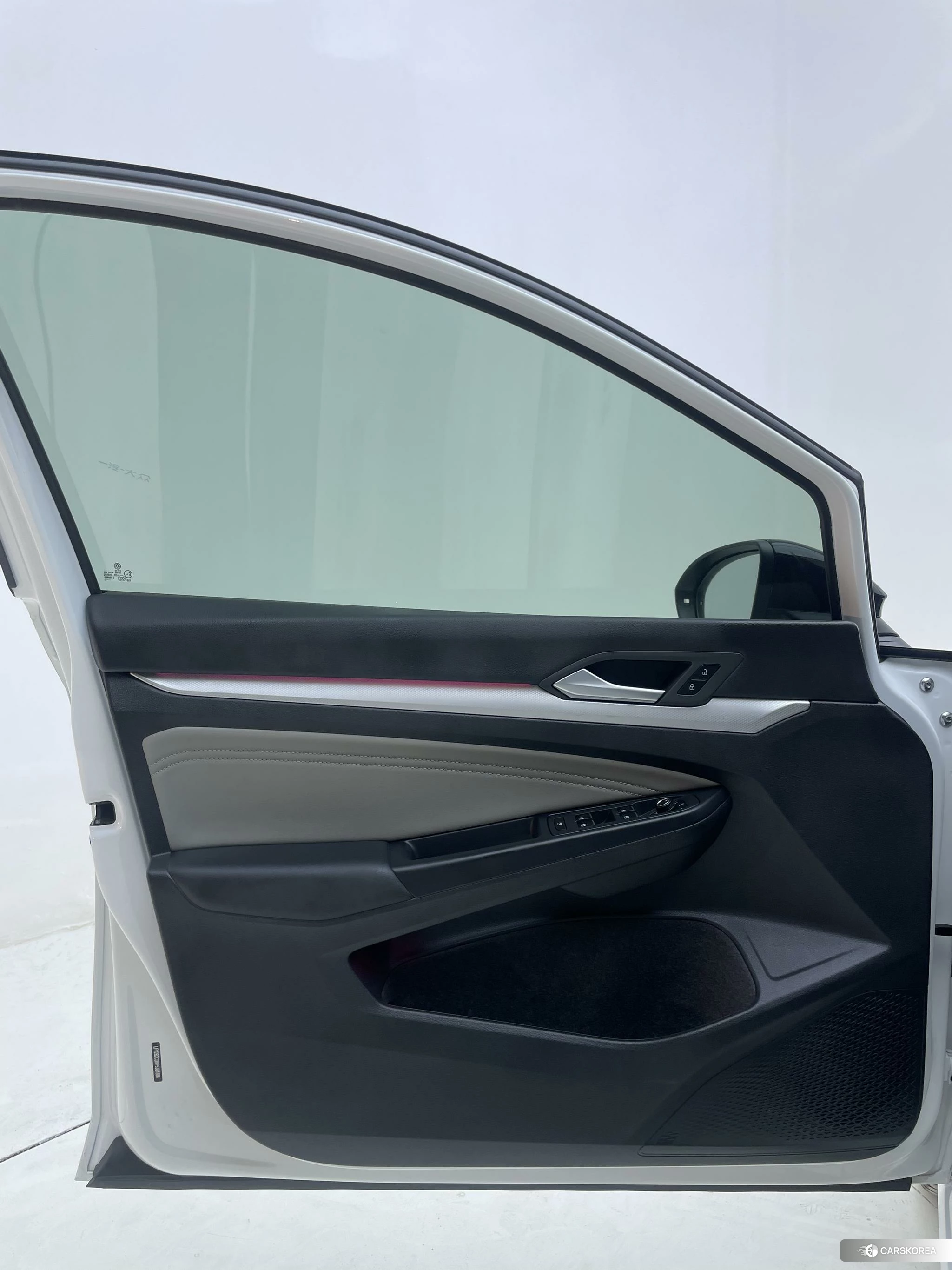 Volkswagen Golf id 4426836 из Китая 24