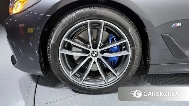 BMW 5 Series (G30) id 3659943 из Кореи 15