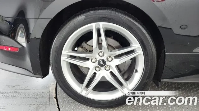 Ford Mustang id 2927324 из Кореи 15