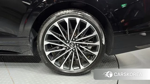 Hyundai Grandeur Hybrid (GN7) id 3359924 из Кореи 15