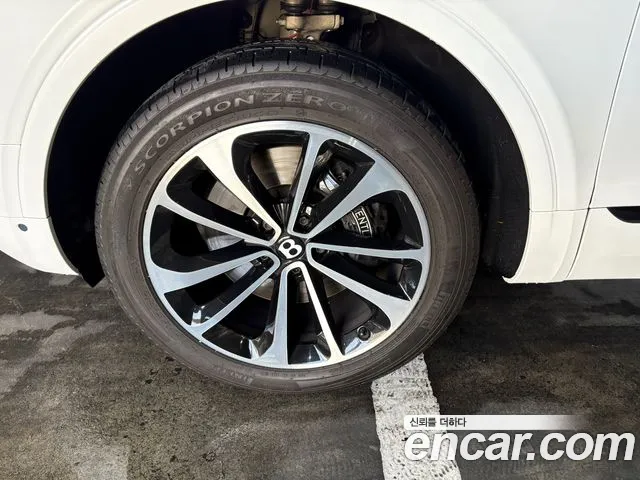 Bentley Bentayga id 2609592 из Кореи 13